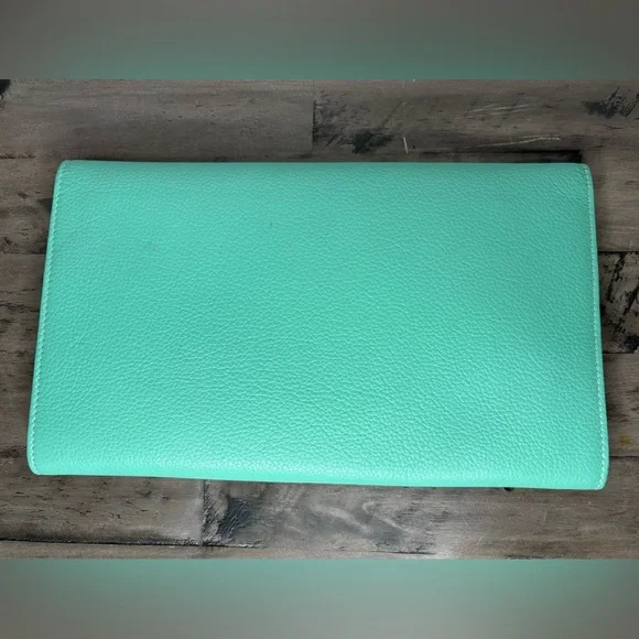 Jimmy Choo Aqua Leather Wallet, perfect condition/never worn. - Picture 4 of 10